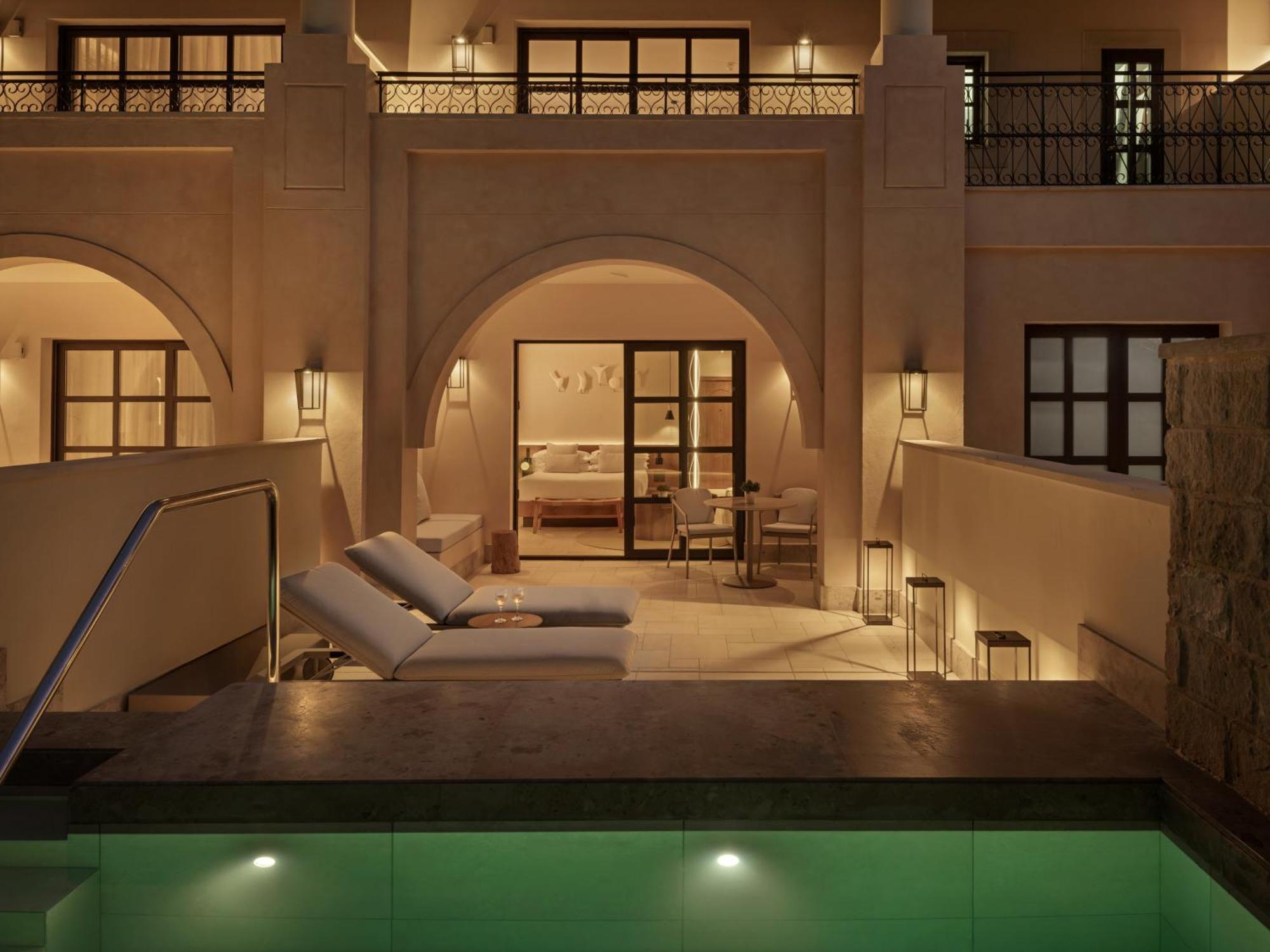Studio Suite mit privatem Pool (nur für Erwachsene)
